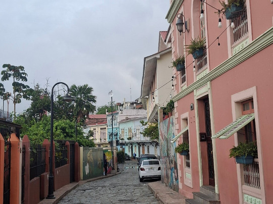 拉斯佩尼亚斯-瓜亚基尔必去景点