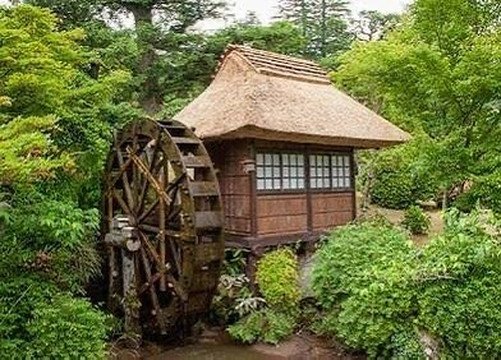 Waku Pond-忍野村必去景点