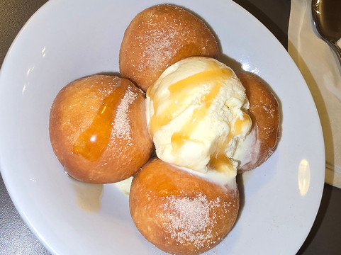 Holiday Inn 海多克M6，JCT.23主图