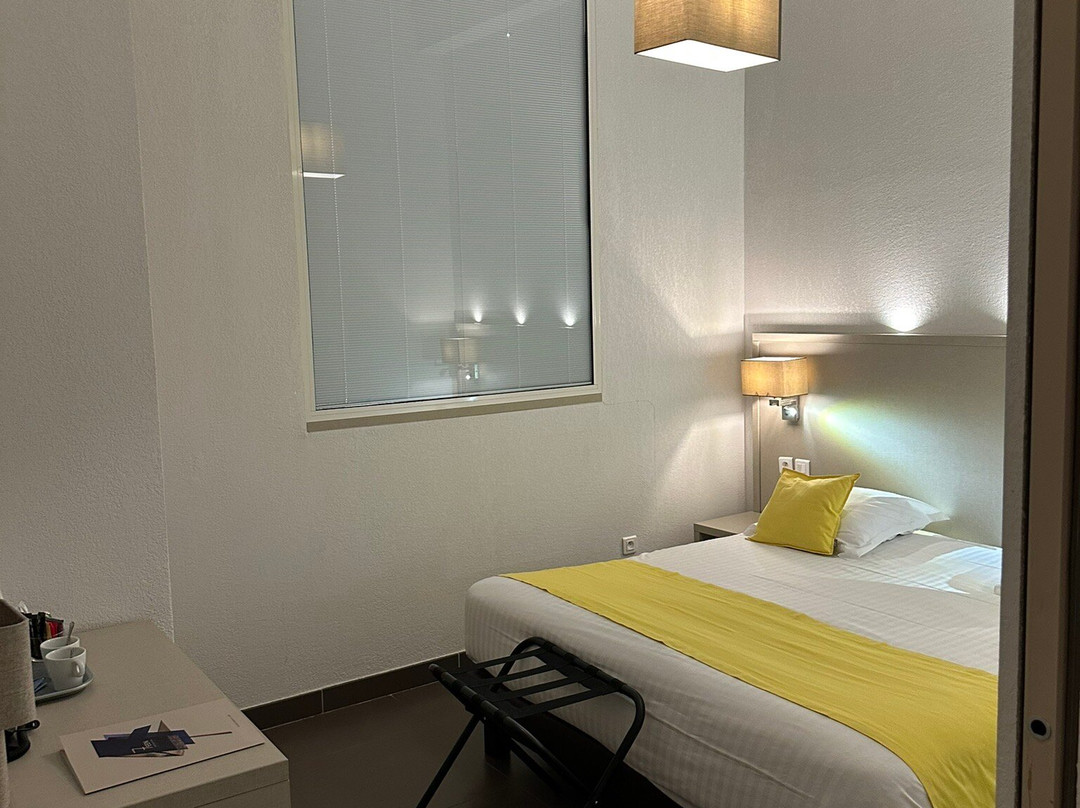 第十七号酒店主图