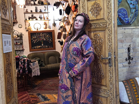 Art Gallery Happy Bird-撒马尔罕必去景点