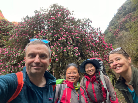 3 Sisters Adventure Trekking-博卡拉必去景点