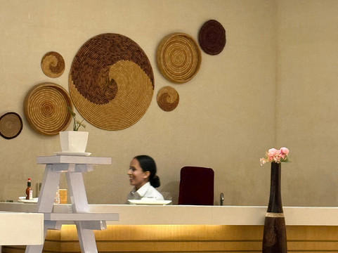 斯来楚利酒店主图