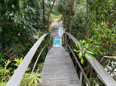 月之花酒店主图