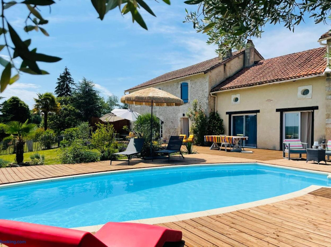Le Petit Caviste - Chambres D'hotes & Suites
