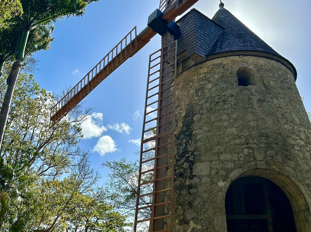 Distillerie Damoiseau-Le Moule必去景点