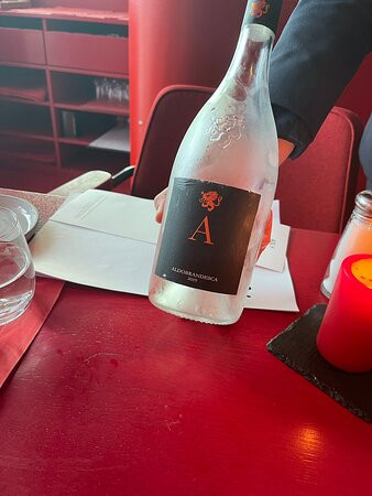 多尔德大酒店主图