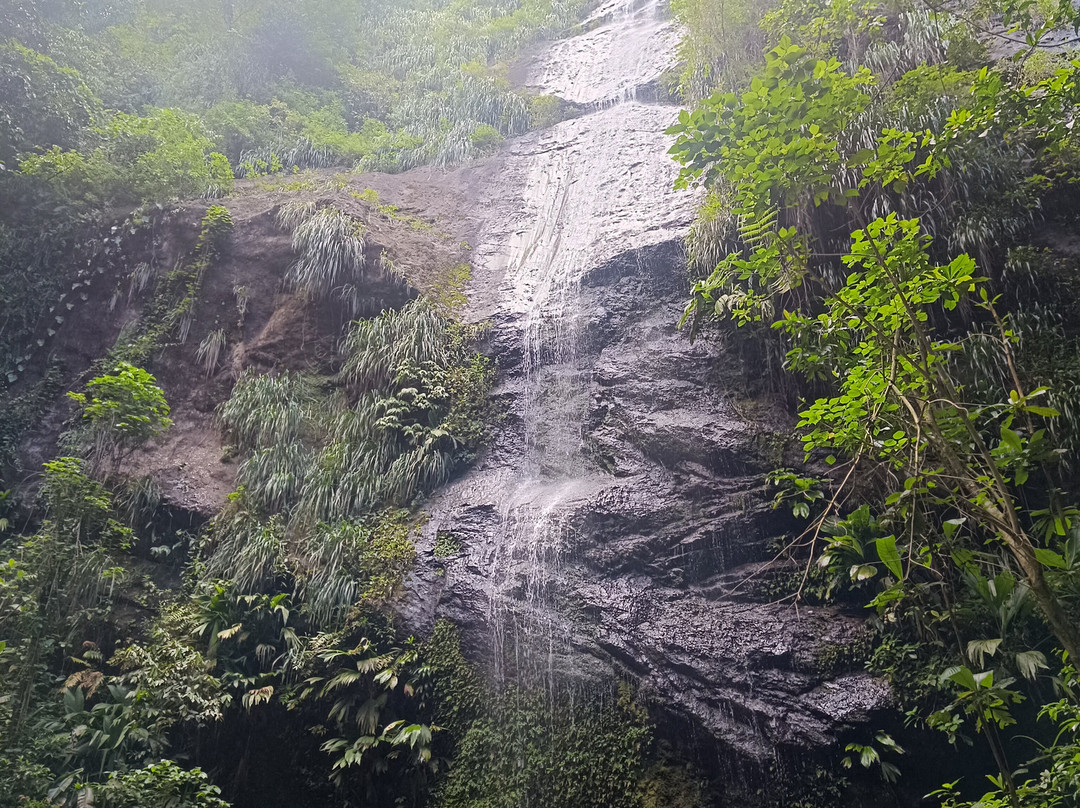 Cascade Couleuvre-Le Precheur必去景点