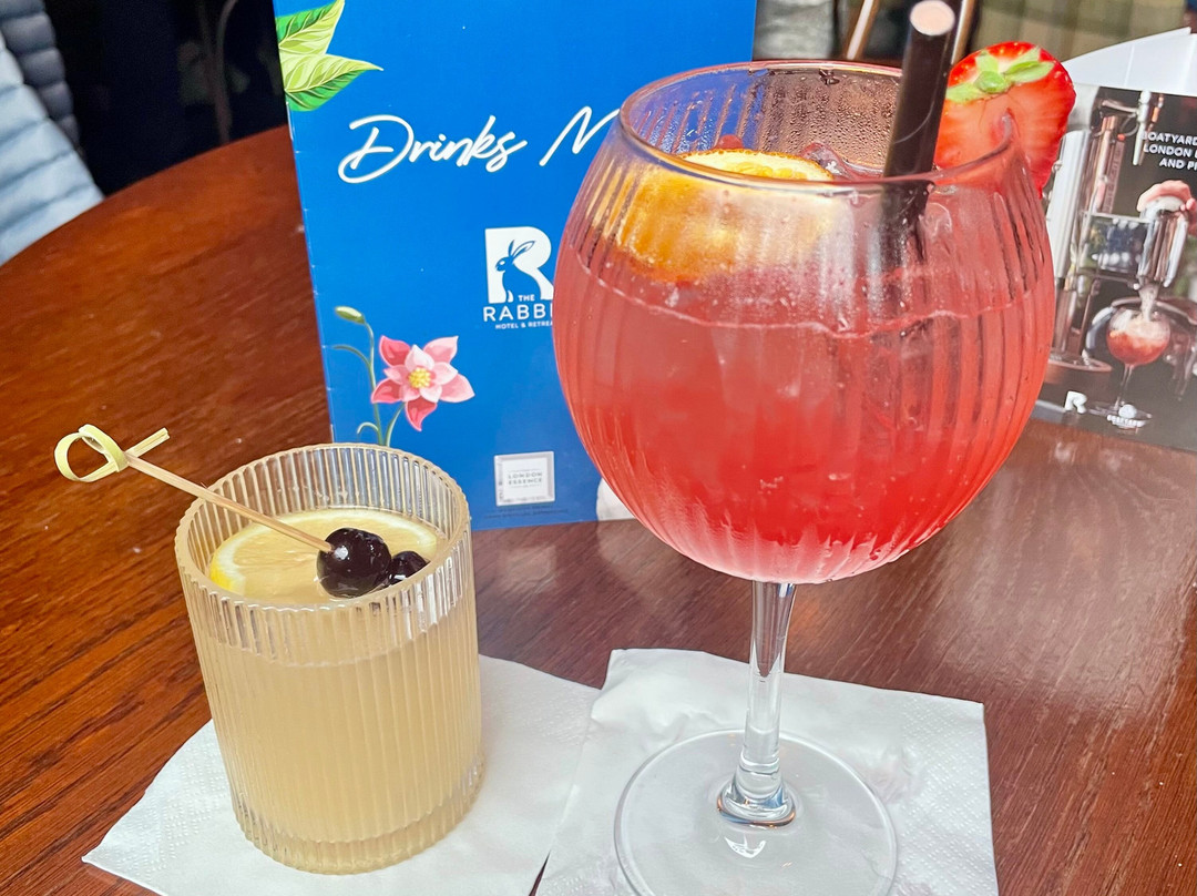 兔子酒店及度假屋主图