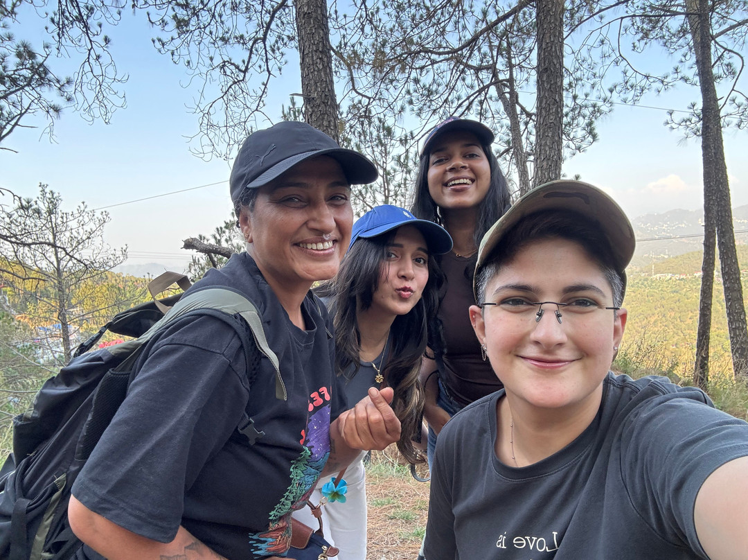 Kasauli Nature Walks With Vanita-Kasauli必去景点