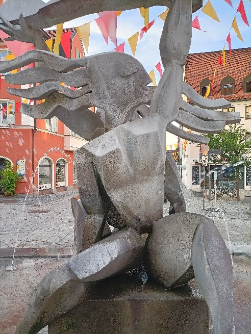 Erostischer Brunnen - Peter R. Müller-考夫博伊伦市必去景点
