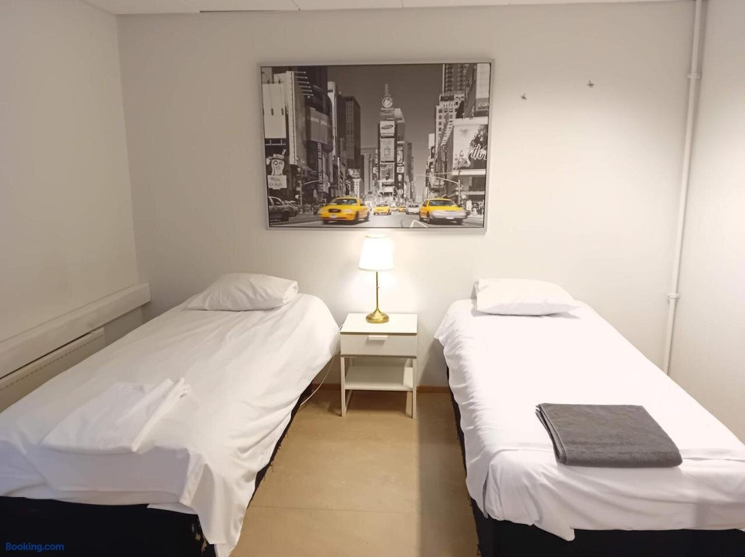 Hostel Yopollo