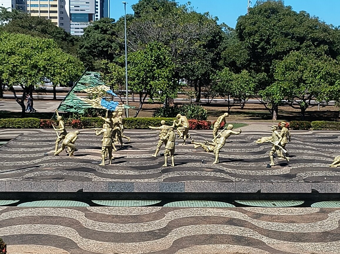 Praca Dos Girassois-Palmas必去景点