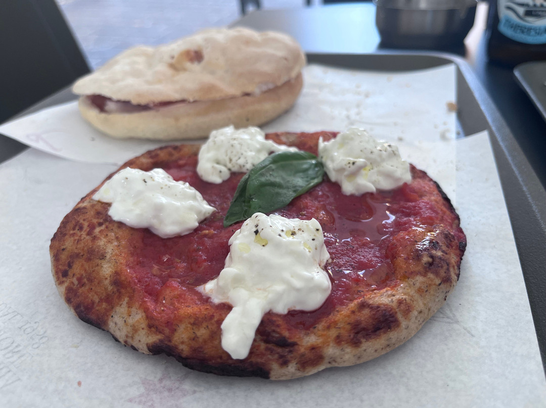 Trieste Pizza Ortona