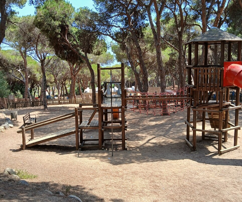 Parque Dalmau-卡莱利亚必去景点