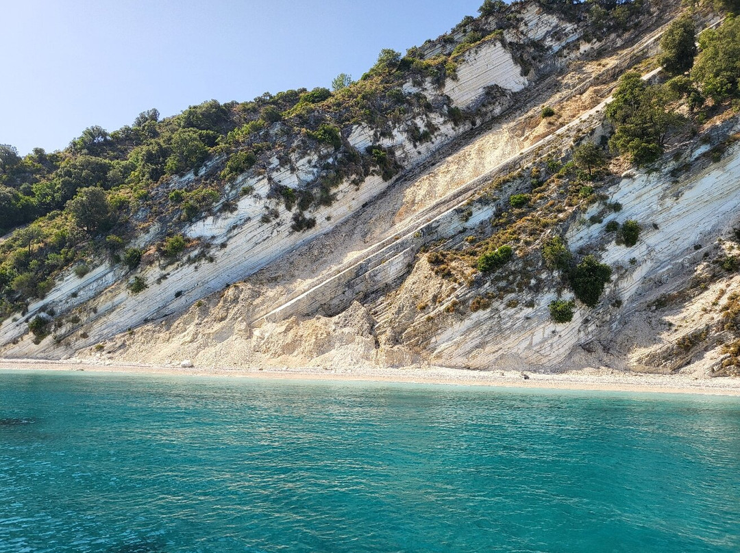 Captain Vangeli's Special Cruises-Skala必去景点