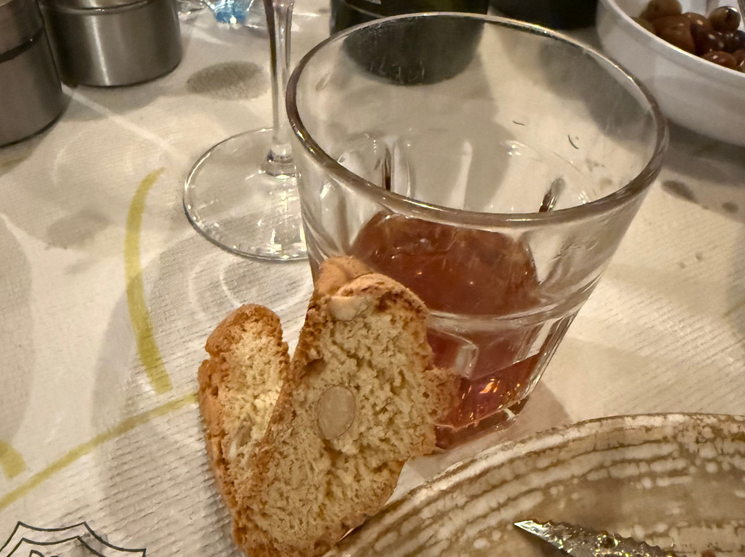 Fattoria Il Poggio-Montecarlo必去景点