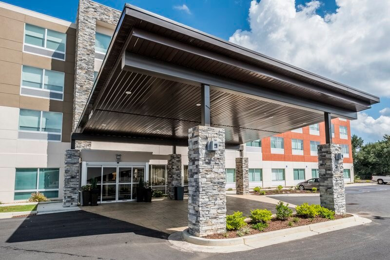 Jefferson酒店住宿-Holiday Inn Express & Suites Commerce By IHG