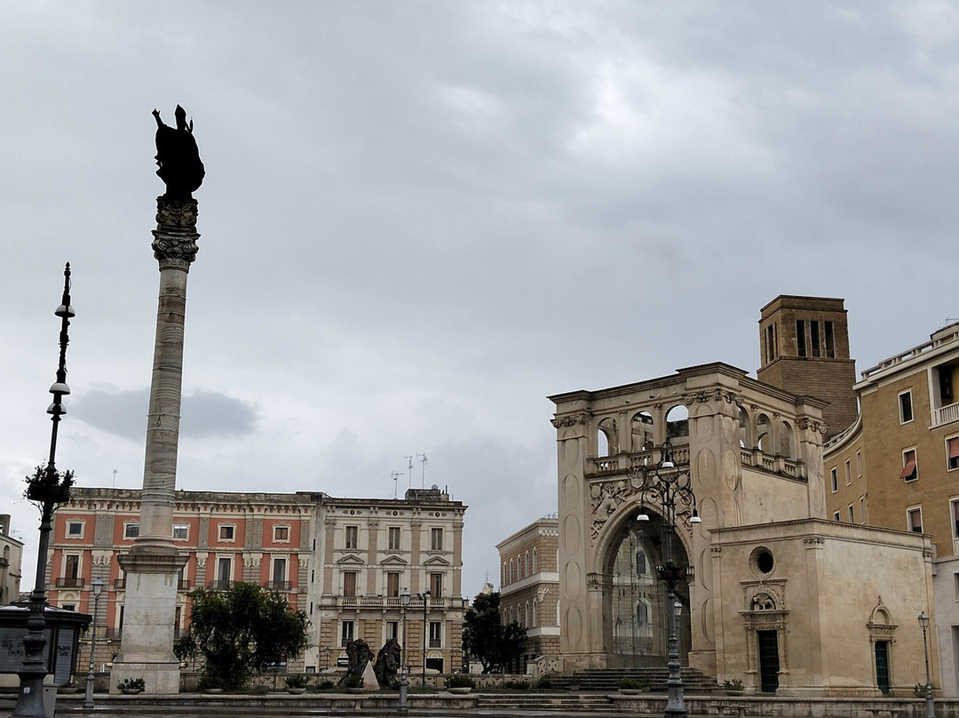 Piazza Sant'Oronzo-莱切必去景点