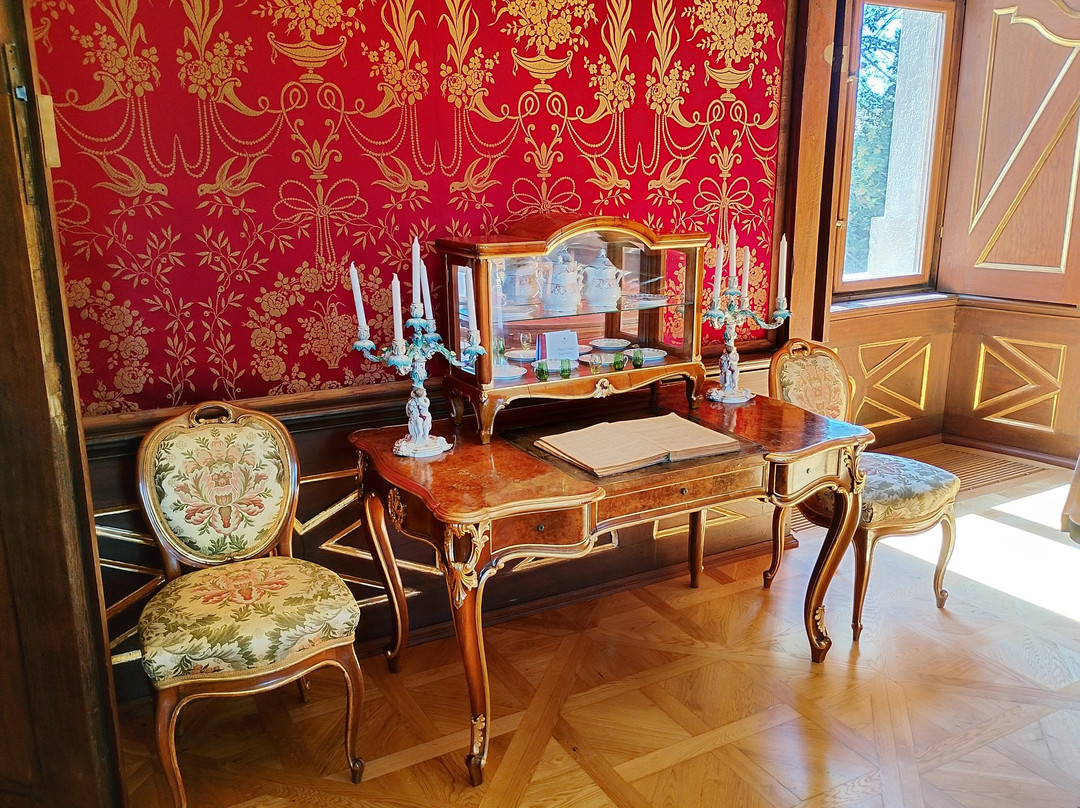 Esterhazy Castle-Papa必去景点