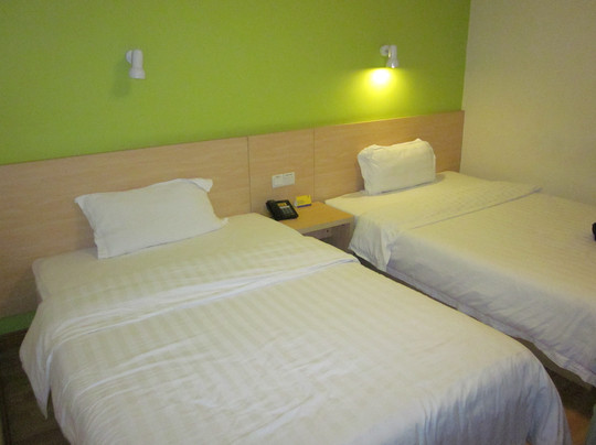 7天南京夫子庙常府街地铁站店主图