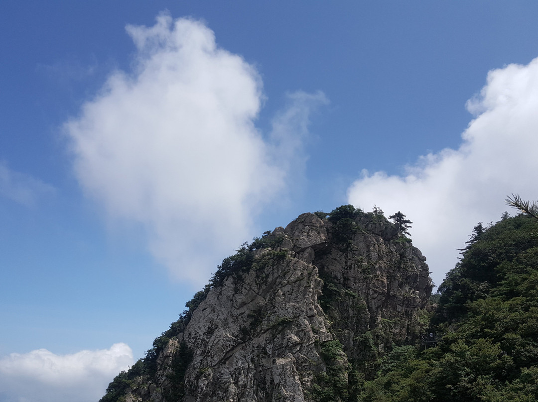 南召县旅游景点-尧山