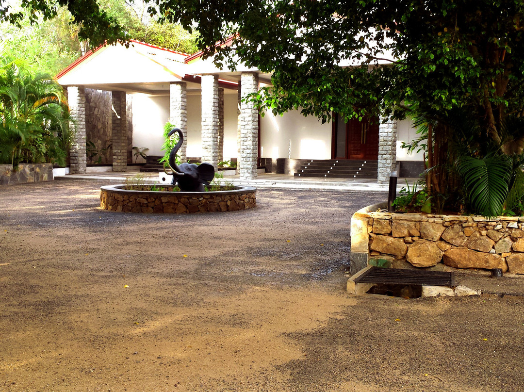 Earl's Red Kurunegala