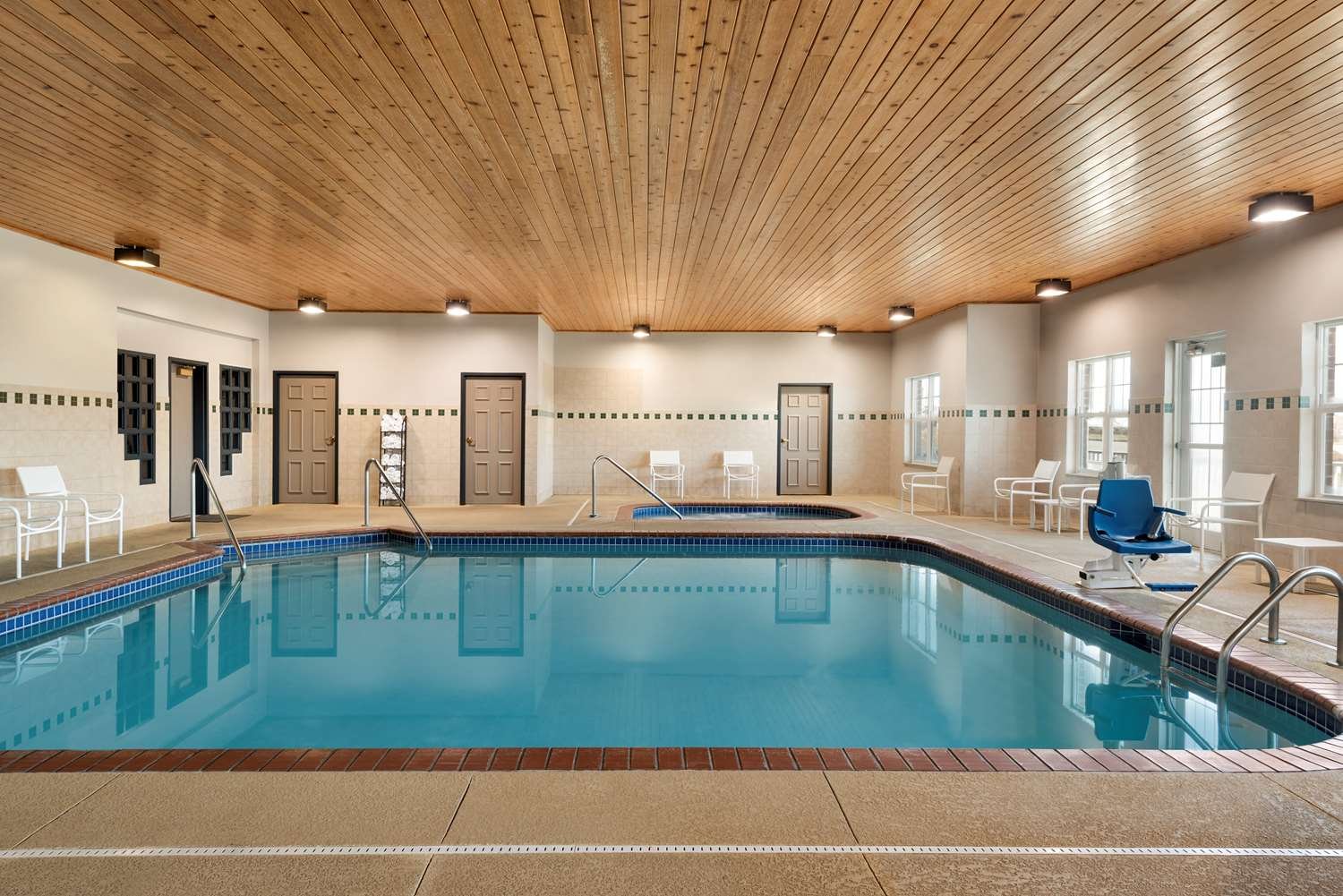 Country Inn & Suites by Radisson, Kansas City at Village West, KS-官方