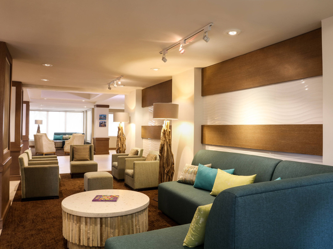 Courtyard by Marriott Nassau Downtown/Junkanoo Beach主图