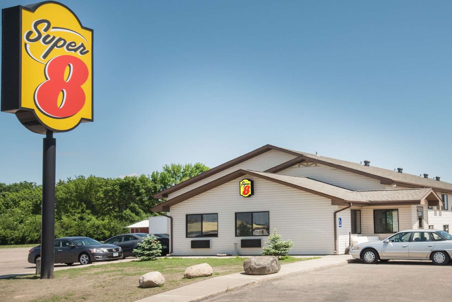 Super 8 by Wyndham Jamestown-官方