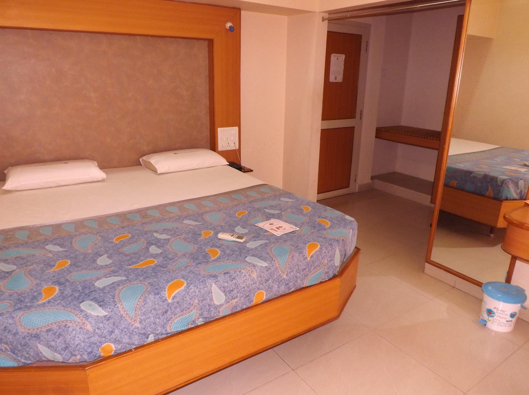 Hotel Parvathi International