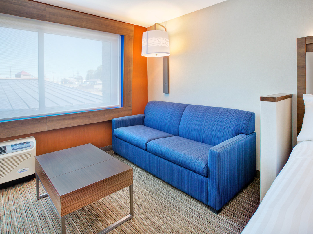 Holiday Inn Express & Suites New Castle By IHG主图