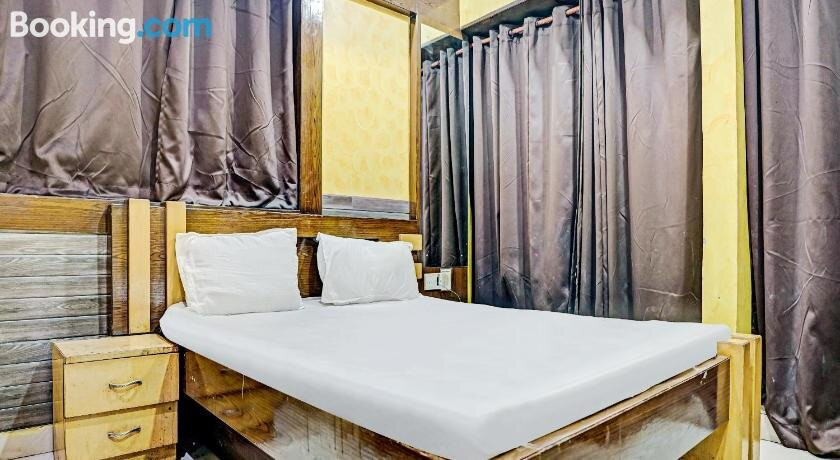 OYO 74591 Nilanjana Guest House