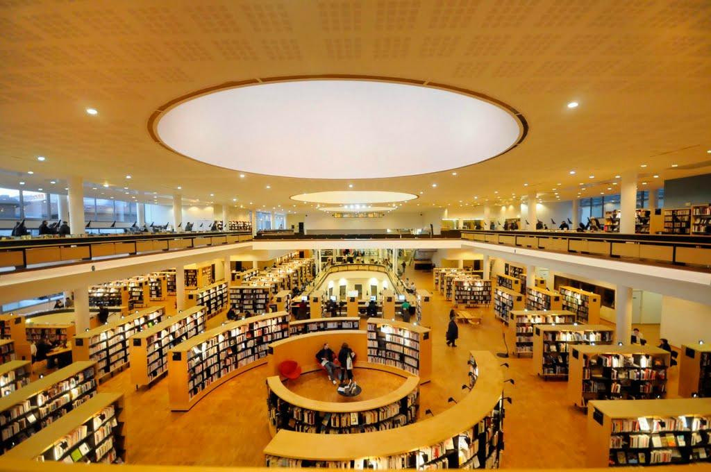 Bibliotheque Francophone Multimedia景点图片