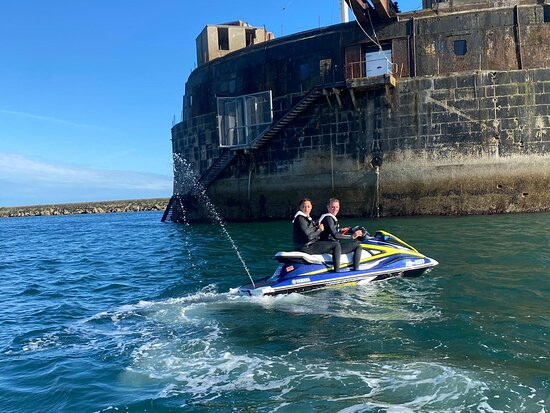 Mayflower Jetski Tours-普利茅斯必去景点