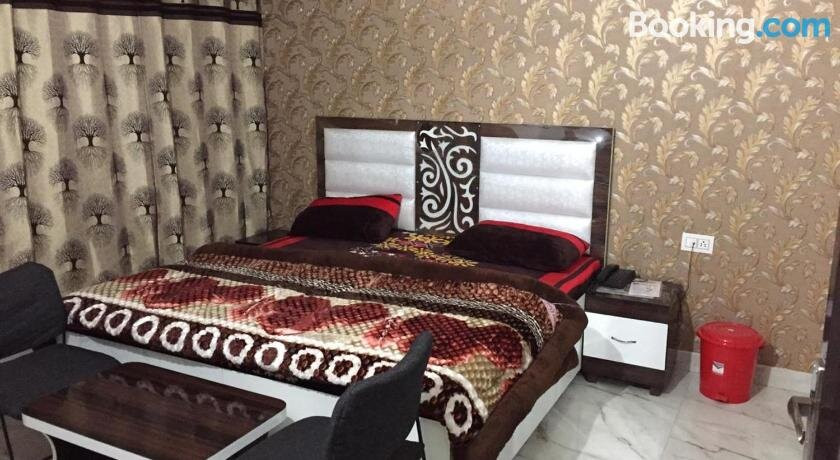 Hotel Atithi