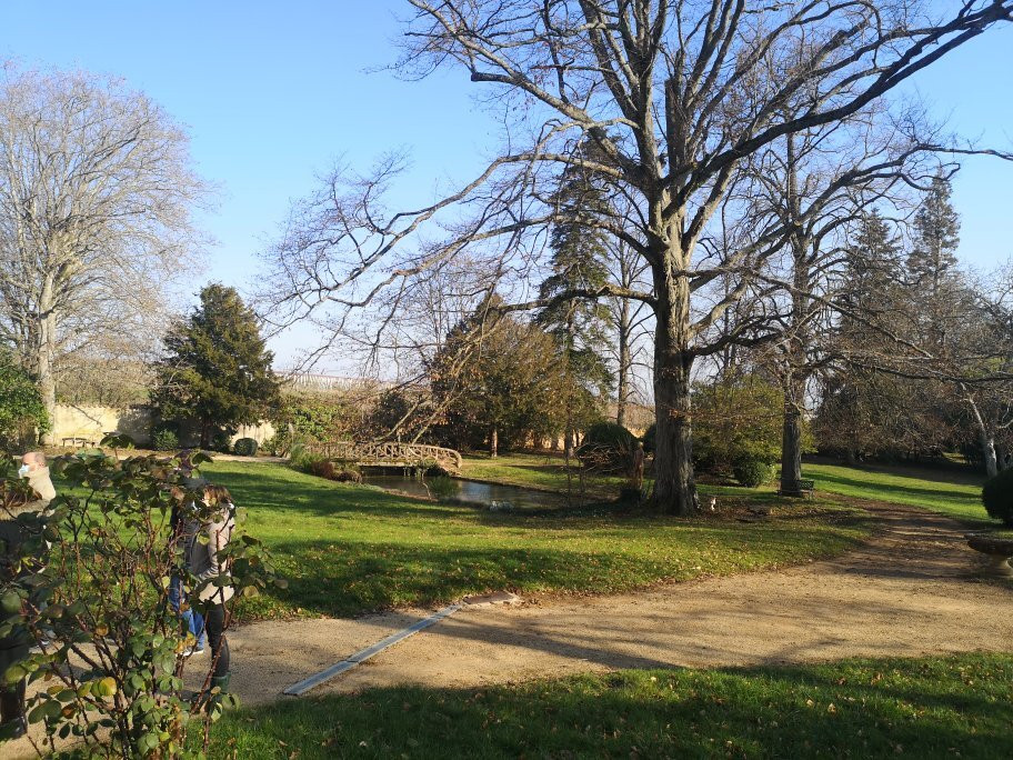 Château de Champ-Renard-Blace必去景点