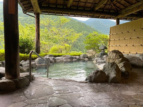 卡祖拉巴希酒店主图