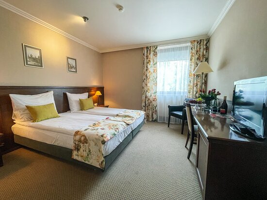 Park Hotel & Fitness Club Rzeszow主图