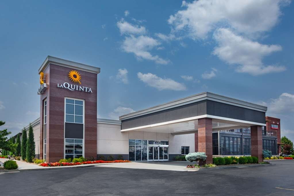 La Quinta Inn & Suites by Wyndham Joplin主图
