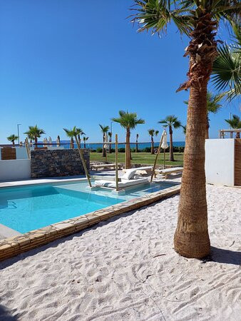 The Island Hotel主图