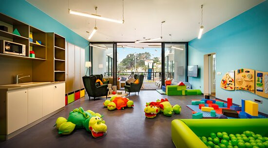 瓦拉马尔帕多瓦酒店主图