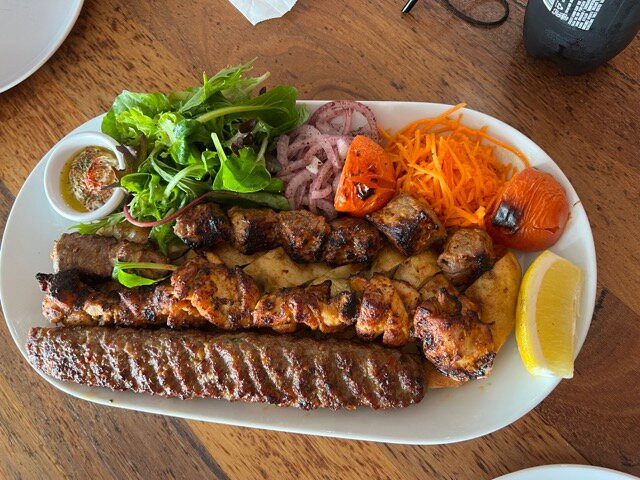 Ozi Kebab