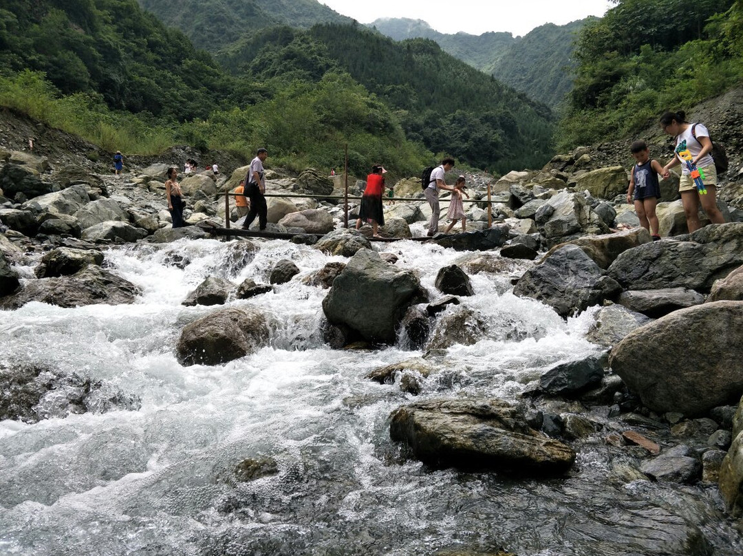 蟠龙谷景区景点图片
