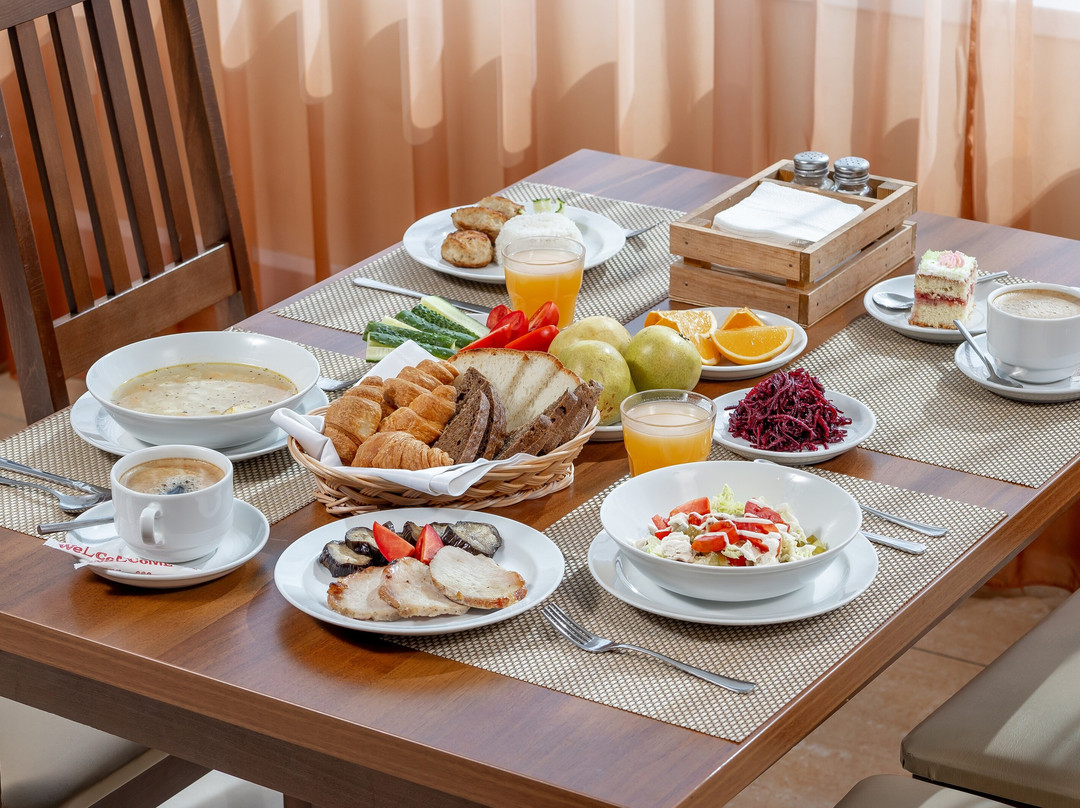 AZIMUT Park Hotel Prometey Nebug