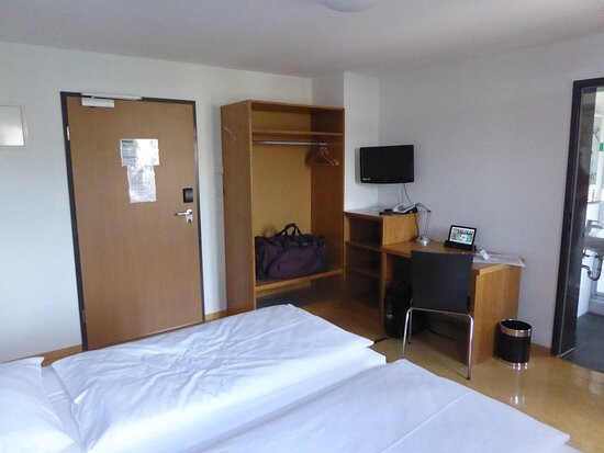 伊库恩酒店主图