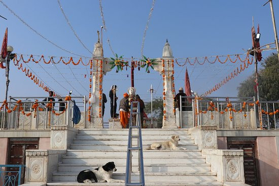 Kodamdeshwar Temple景点图片