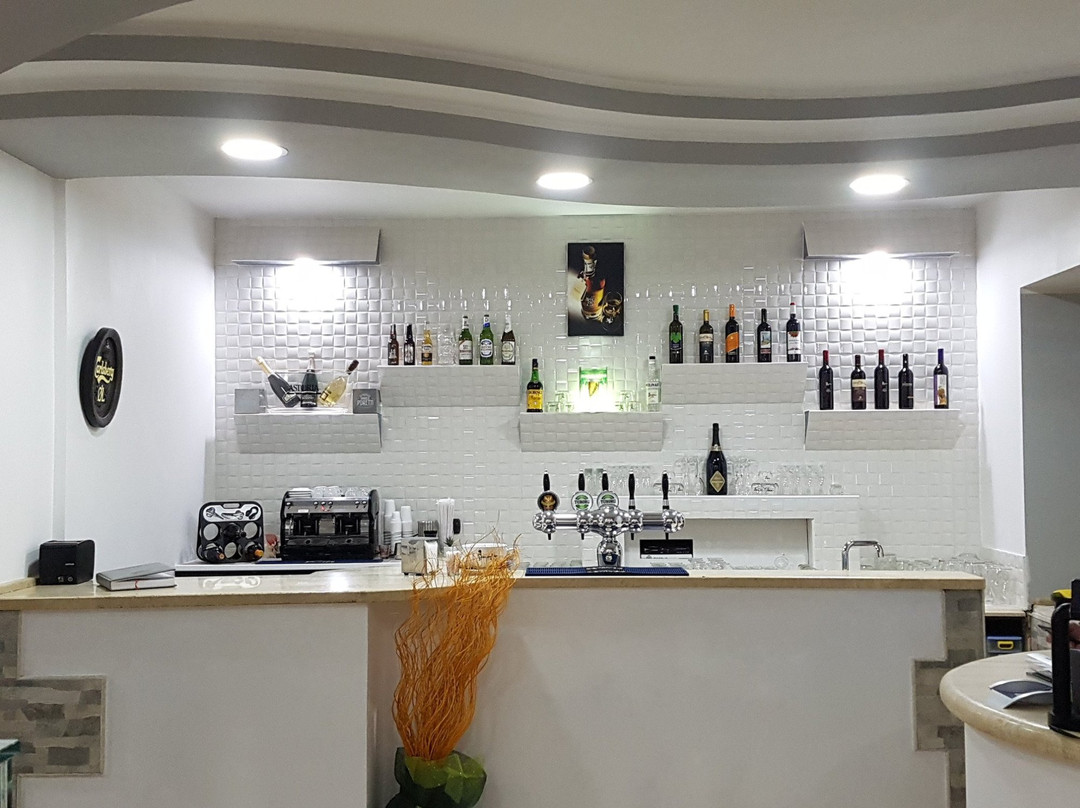 Ristorante Pizzeria WHITE HOUSE