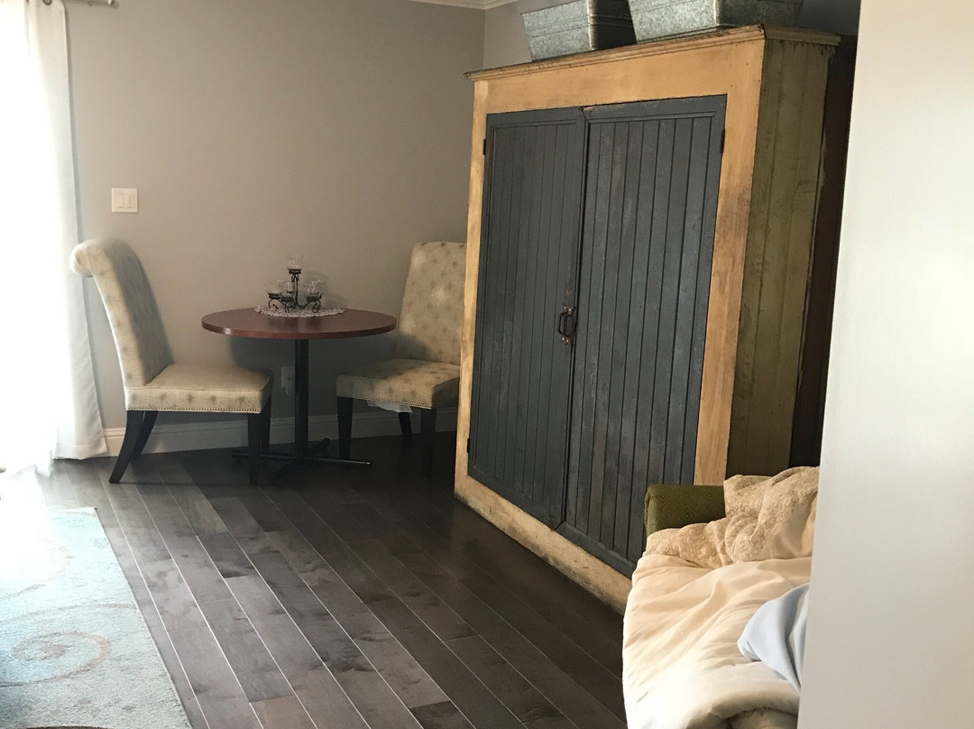 Taylor Creek Lodge