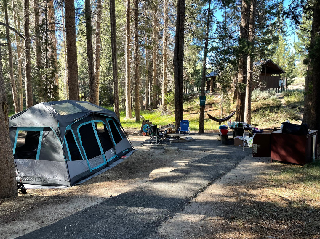Lower Twin Lakes Campground